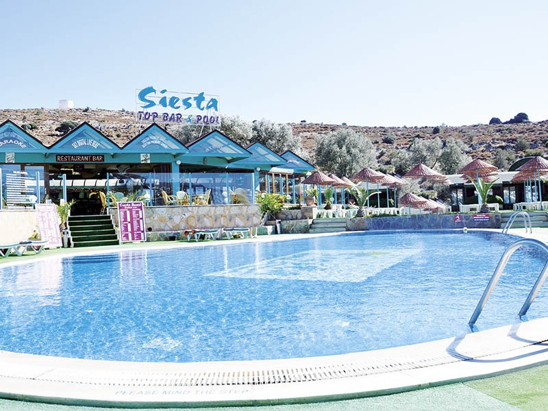 Siesta Beach Apartments